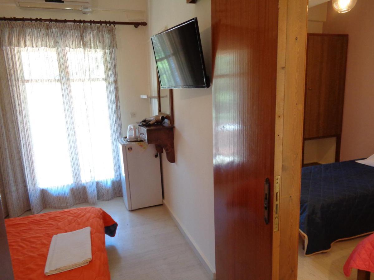 Skyline Apartment Velonádes Екстериор снимка