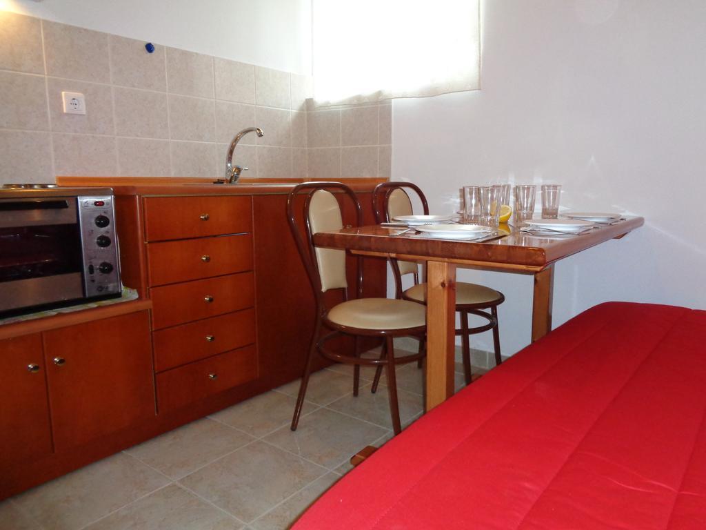 Skyline Apartment Velonádes Стая снимка