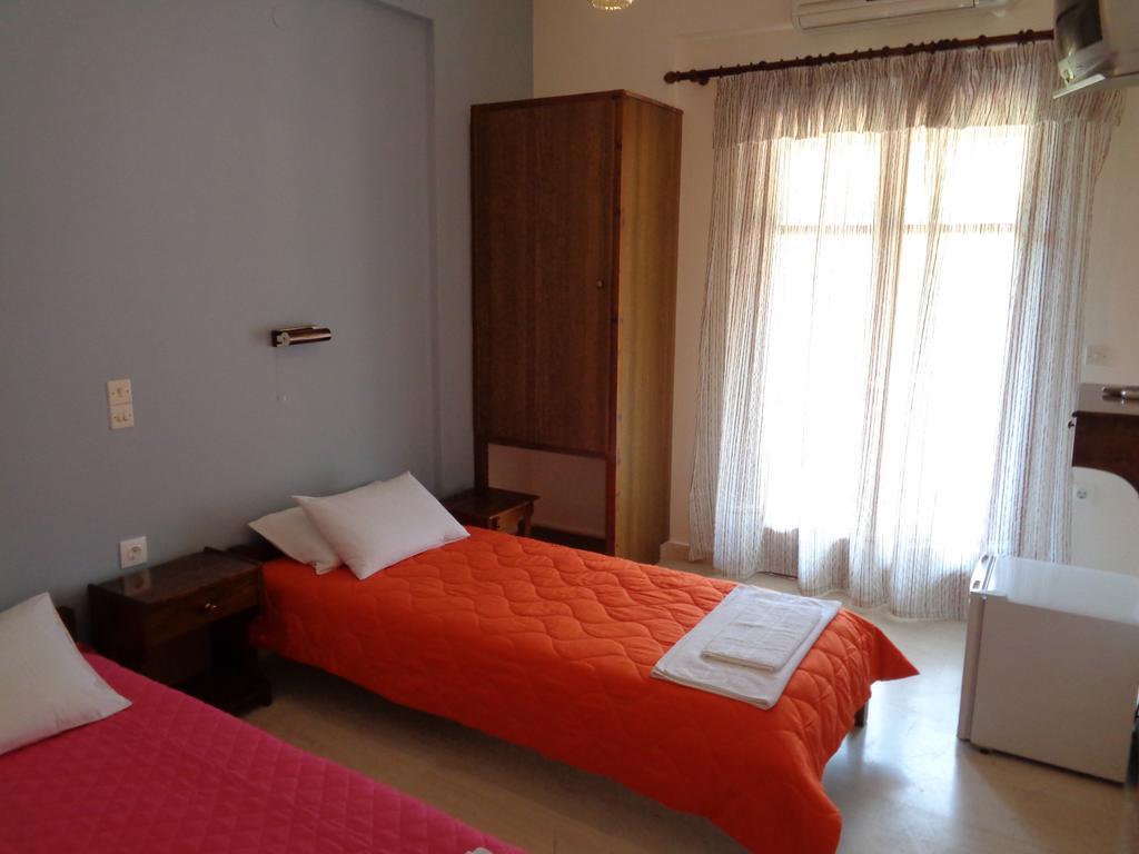 Skyline Apartment Velonádes Стая снимка